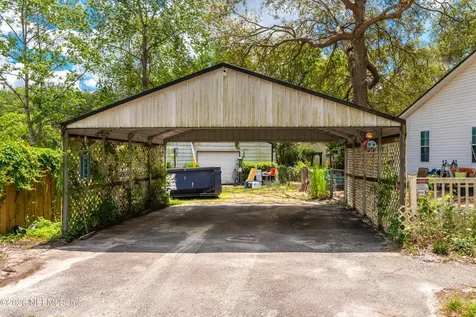 7031 Oakridge Loop Glen St. Mary FL 32040