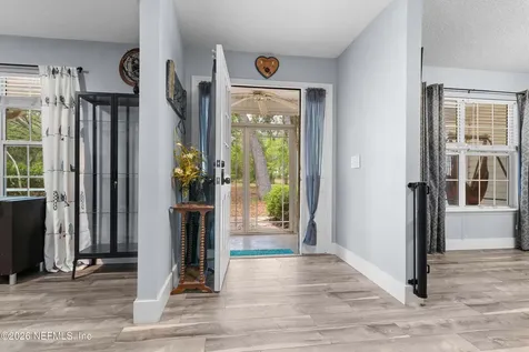 7031 Oakridge Loop Glen St. Mary FL 32040