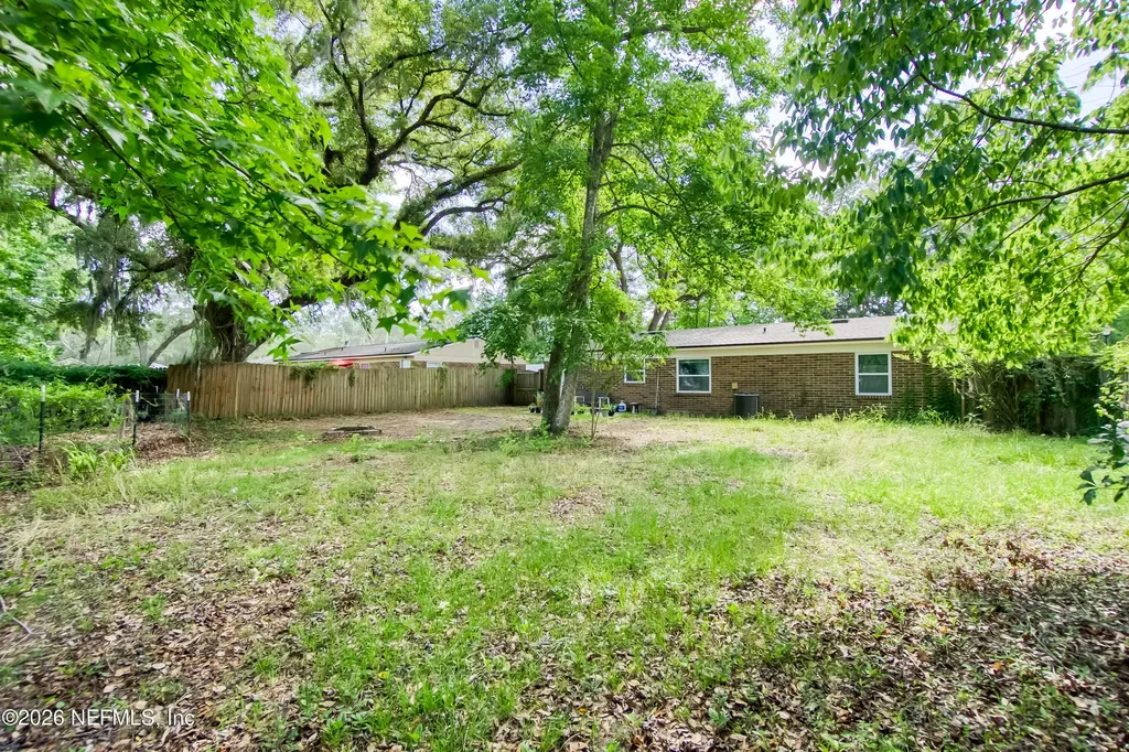 11467 Gwynford Jacksonville FL 32223