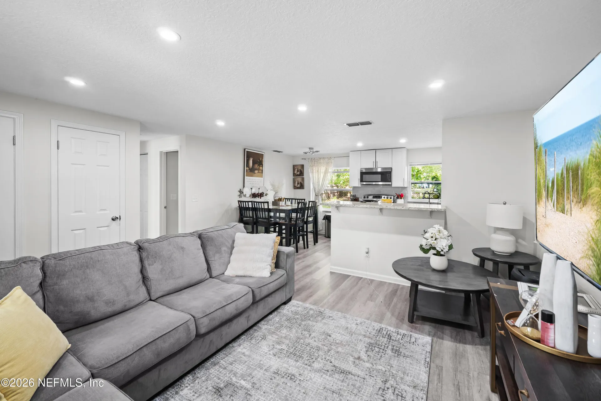 11467 Gwynford Jacksonville FL 32223