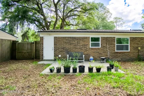 11467 Gwynford Jacksonville FL 32223
