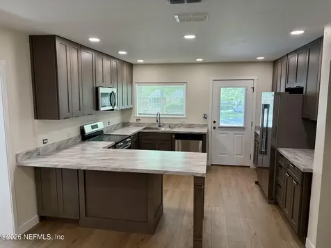223 N Collen Road Jacksonville FL 32218