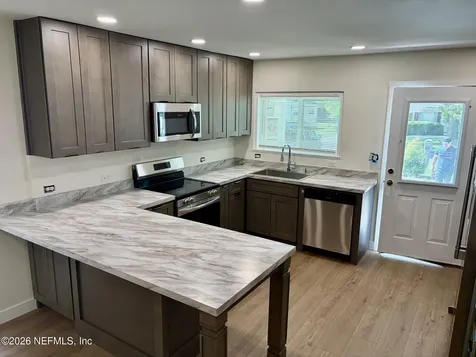 223 N Collen Road Jacksonville FL 32218