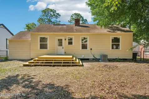 547 W 49th Street Jacksonville FL 32208