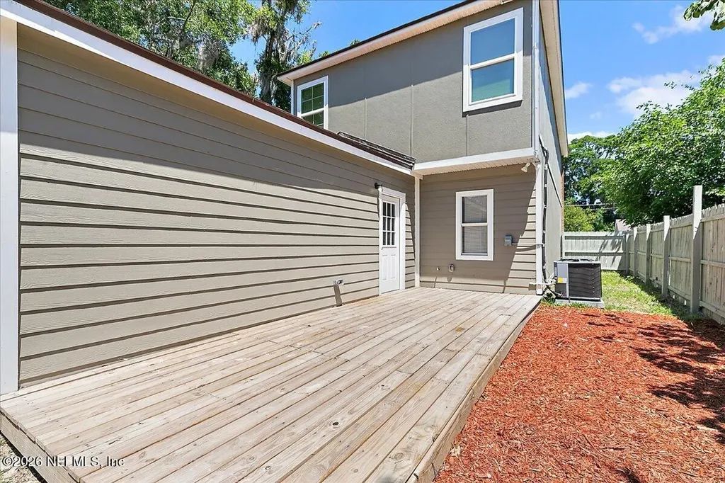 8418 Berry Avenue Jacksonville FL 32211