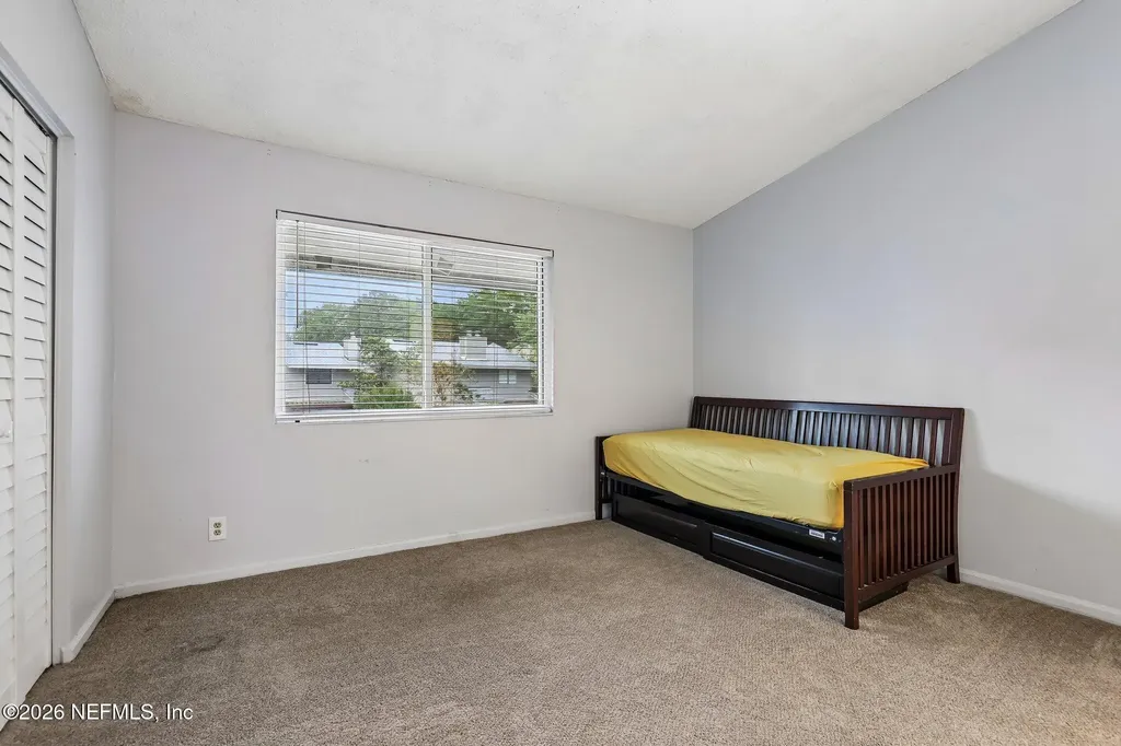 7701 Baymeadows Circle W Jacksonville FL 32256