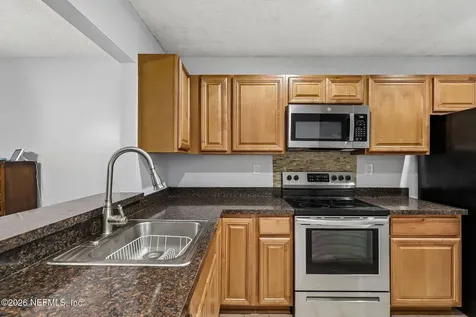 7701 Baymeadows Circle W Jacksonville FL 32256