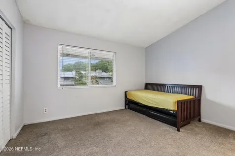 7701 Baymeadows Circle W Jacksonville FL 32256