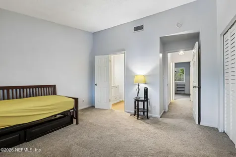 7701 Baymeadows Circle W Jacksonville FL 32256
