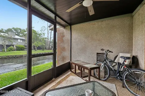 7701 Baymeadows Circle W Jacksonville FL 32256