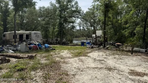101 Eastwood Drive Interlachen FL 32148