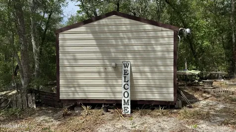 101 Eastwood Drive Interlachen FL 32148