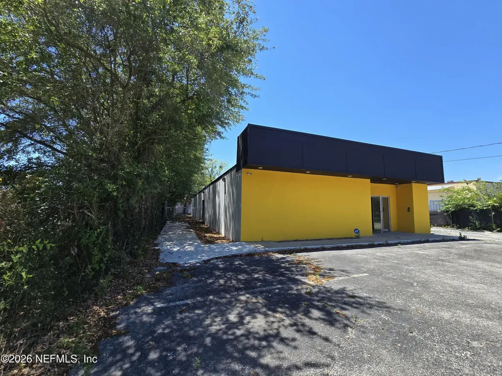 5352 Highway Avenue Jacksonville FL 32254