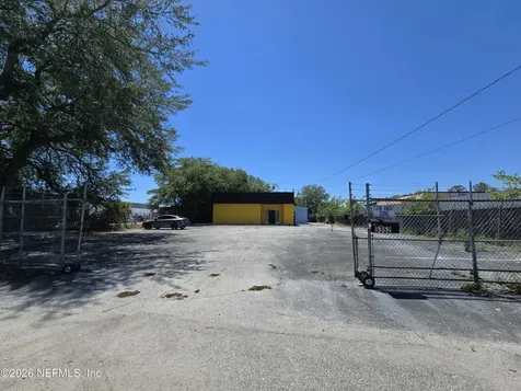 5352 Highway Avenue Jacksonville FL 32254