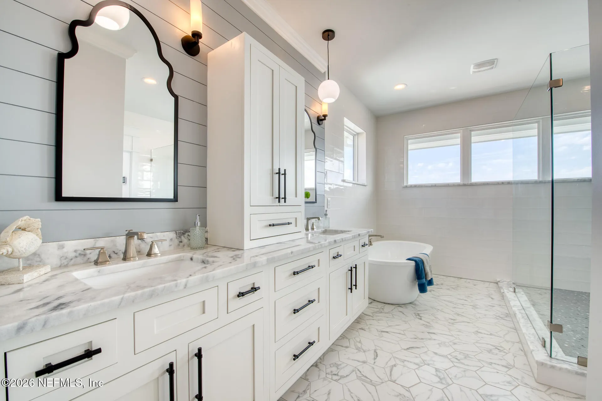 1812 Ocean Drive S Jacksonville Beach FL 32250