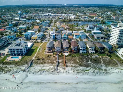 1812 Ocean Drive S Jacksonville Beach FL 32250