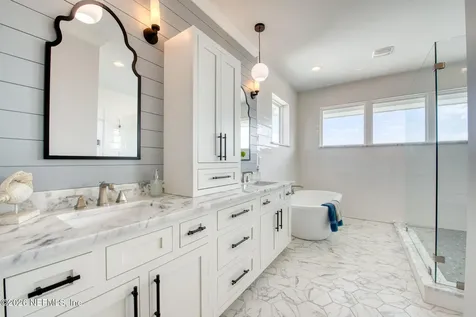 1812 Ocean Drive S Jacksonville Beach FL 32250