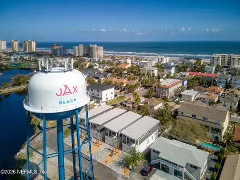 1812 Ocean Drive S Jacksonville Beach FL 32250