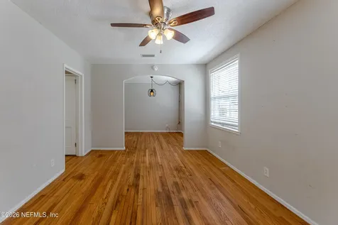 1052 Willis Drive Jacksonville FL 32205