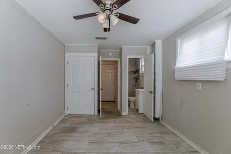 1052 Willis Drive Jacksonville FL 32205
