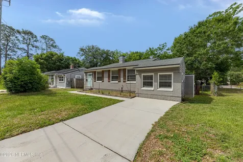 1052 Willis Drive Jacksonville FL 32205