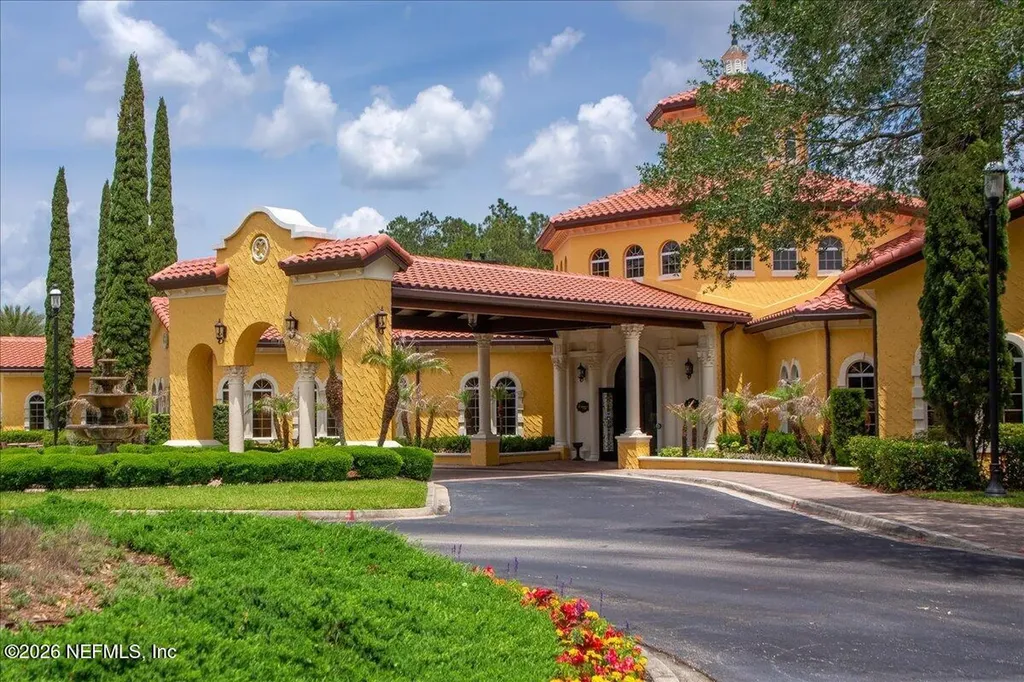 8521 Little Swift Circle Jacksonville FL 32256