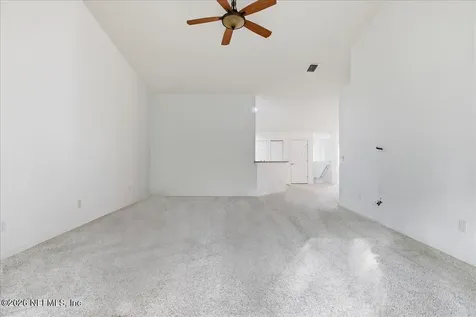 8521 Little Swift Circle Jacksonville FL 32256