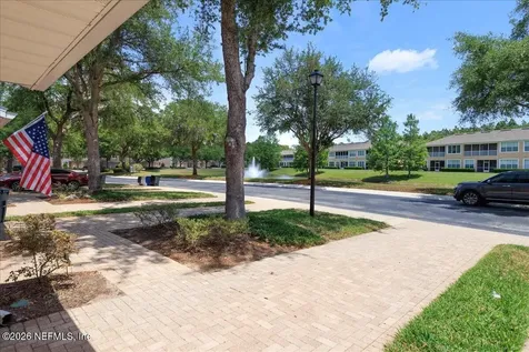 8521 Little Swift Circle Jacksonville FL 32256