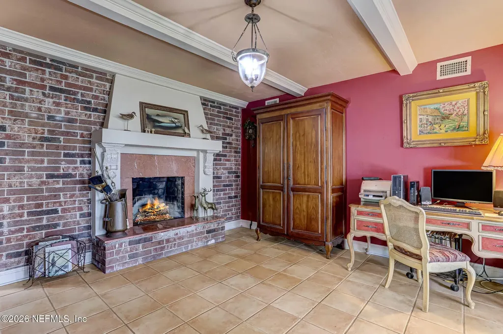 1099 Lake Asbury Drive Green Cove Springs FL 32043