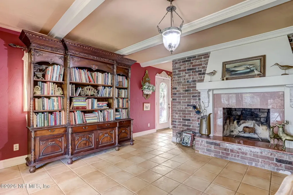 1099 Lake Asbury Drive Green Cove Springs FL 32043