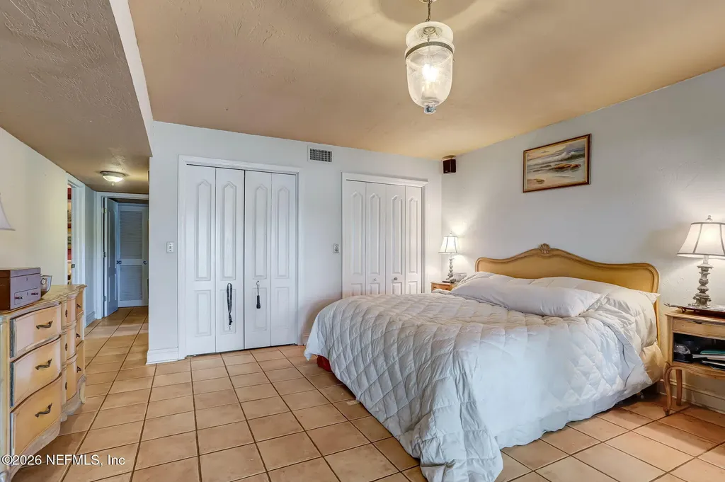 1099 Lake Asbury Drive Green Cove Springs FL 32043