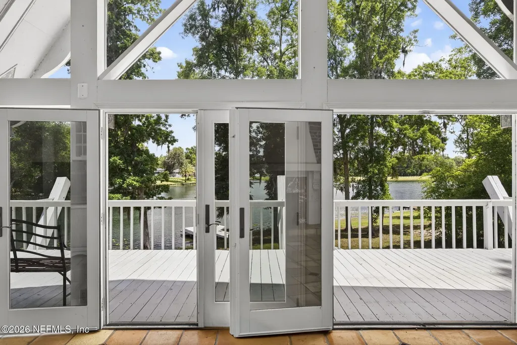 1099 Lake Asbury Drive Green Cove Springs FL 32043