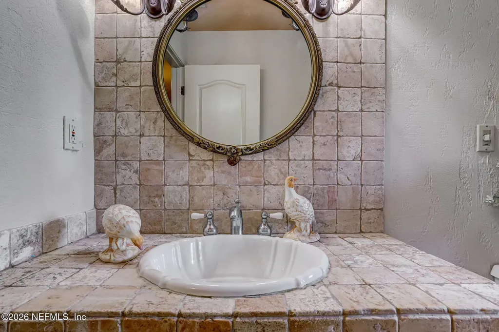 1099 Lake Asbury Drive Green Cove Springs FL 32043