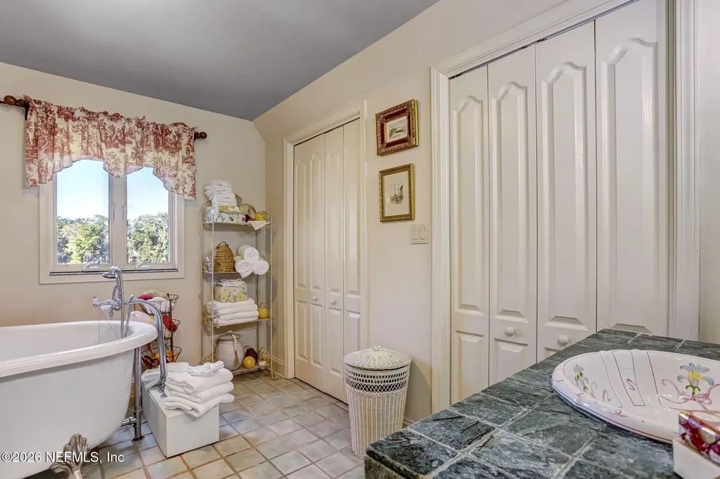 1099 Lake Asbury Drive Green Cove Springs FL 32043