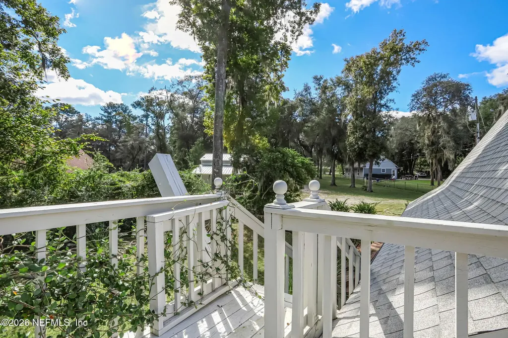 1099 Lake Asbury Drive Green Cove Springs FL 32043