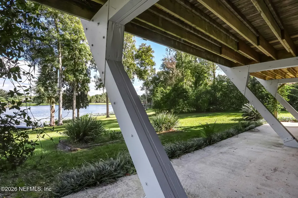 1099 Lake Asbury Drive Green Cove Springs FL 32043