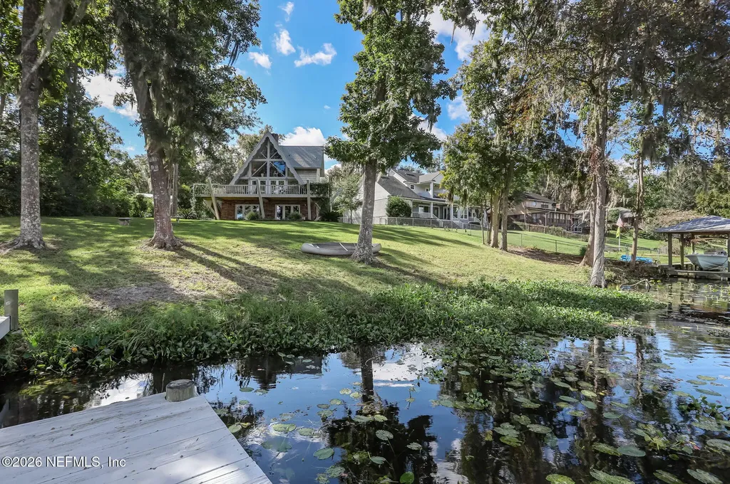1099 Lake Asbury Drive Green Cove Springs FL 32043