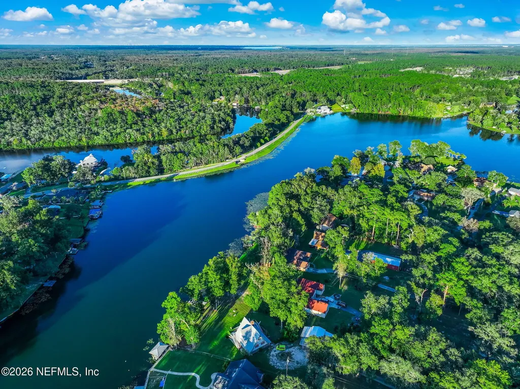 1099 Lake Asbury Drive Green Cove Springs FL 32043