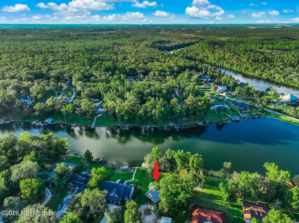 1099 Lake Asbury Drive Green Cove Springs FL 32043