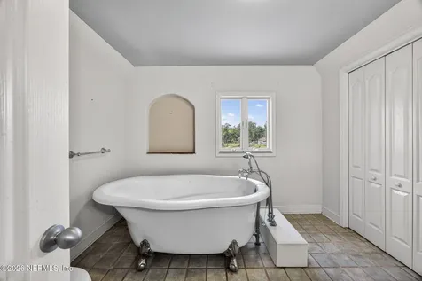 1099 Lake Asbury Drive Green Cove Springs FL 32043