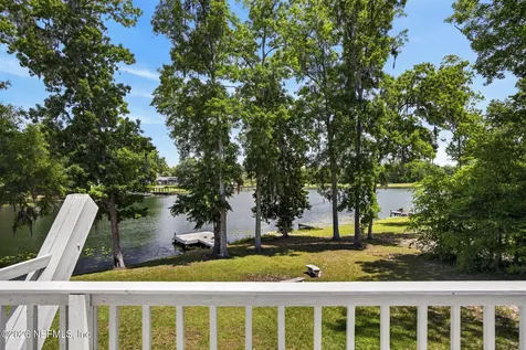 1099 Lake Asbury Drive Green Cove Springs FL 32043