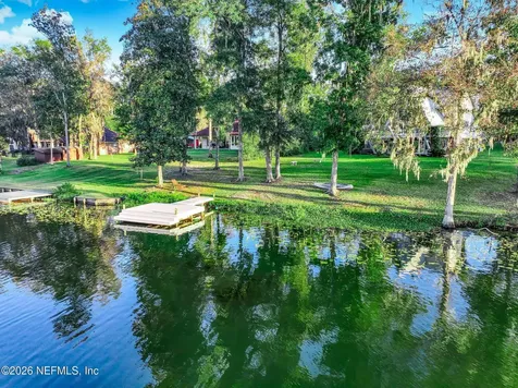1099 Lake Asbury Drive Green Cove Springs FL 32043