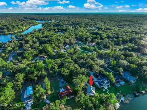 1099 Lake Asbury Drive Green Cove Springs FL 32043