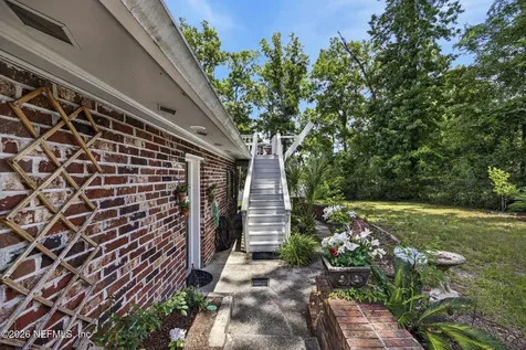 1099 Lake Asbury Drive Green Cove Springs FL 32043