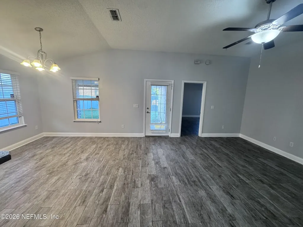 7565 Westland Oaks Drive Jacksonville FL 32244