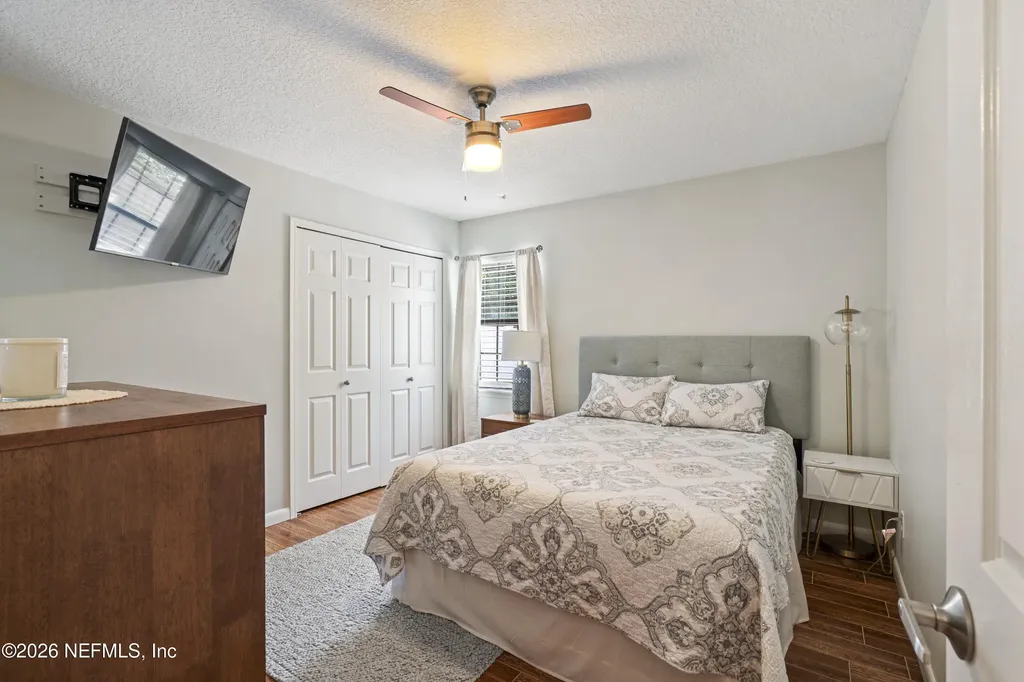 8000 Loch Lomond Lane Jacksonville FL 32244