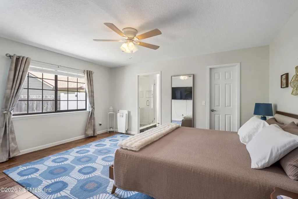 8000 Loch Lomond Lane Jacksonville FL 32244