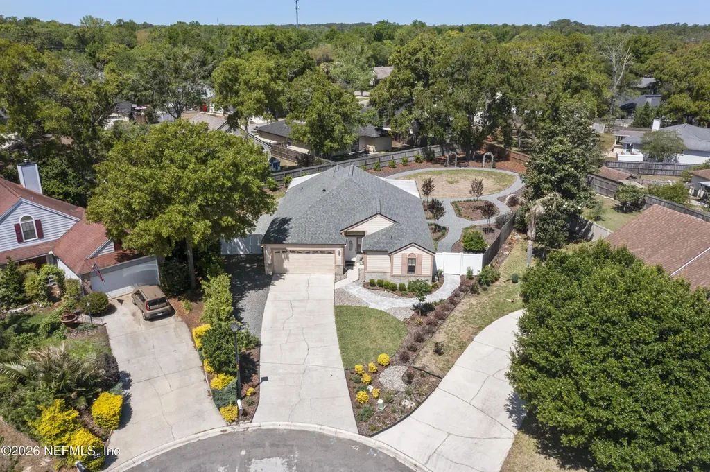 8000 Loch Lomond Lane Jacksonville FL 32244