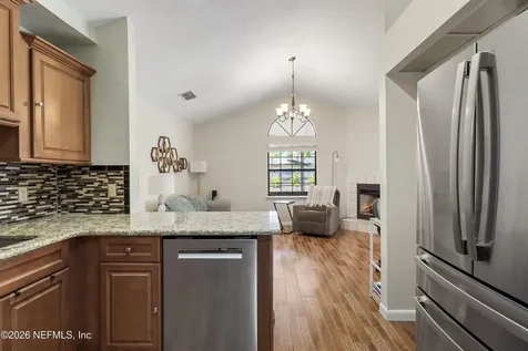 8000 Loch Lomond Lane Jacksonville FL 32244