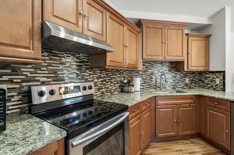 8000 Loch Lomond Lane Jacksonville FL 32244